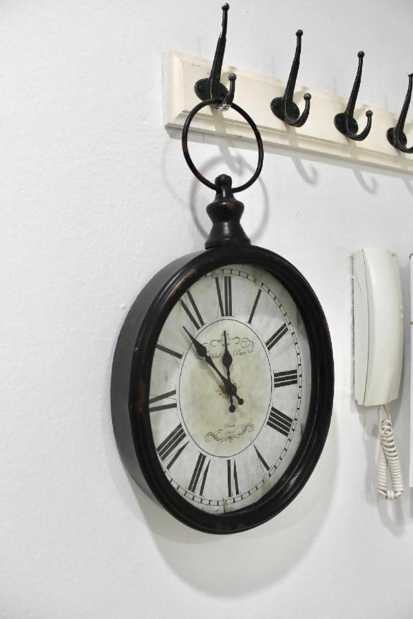 Apartament Hostfy Giralda Sewilla Zewnętrze zdjęcie