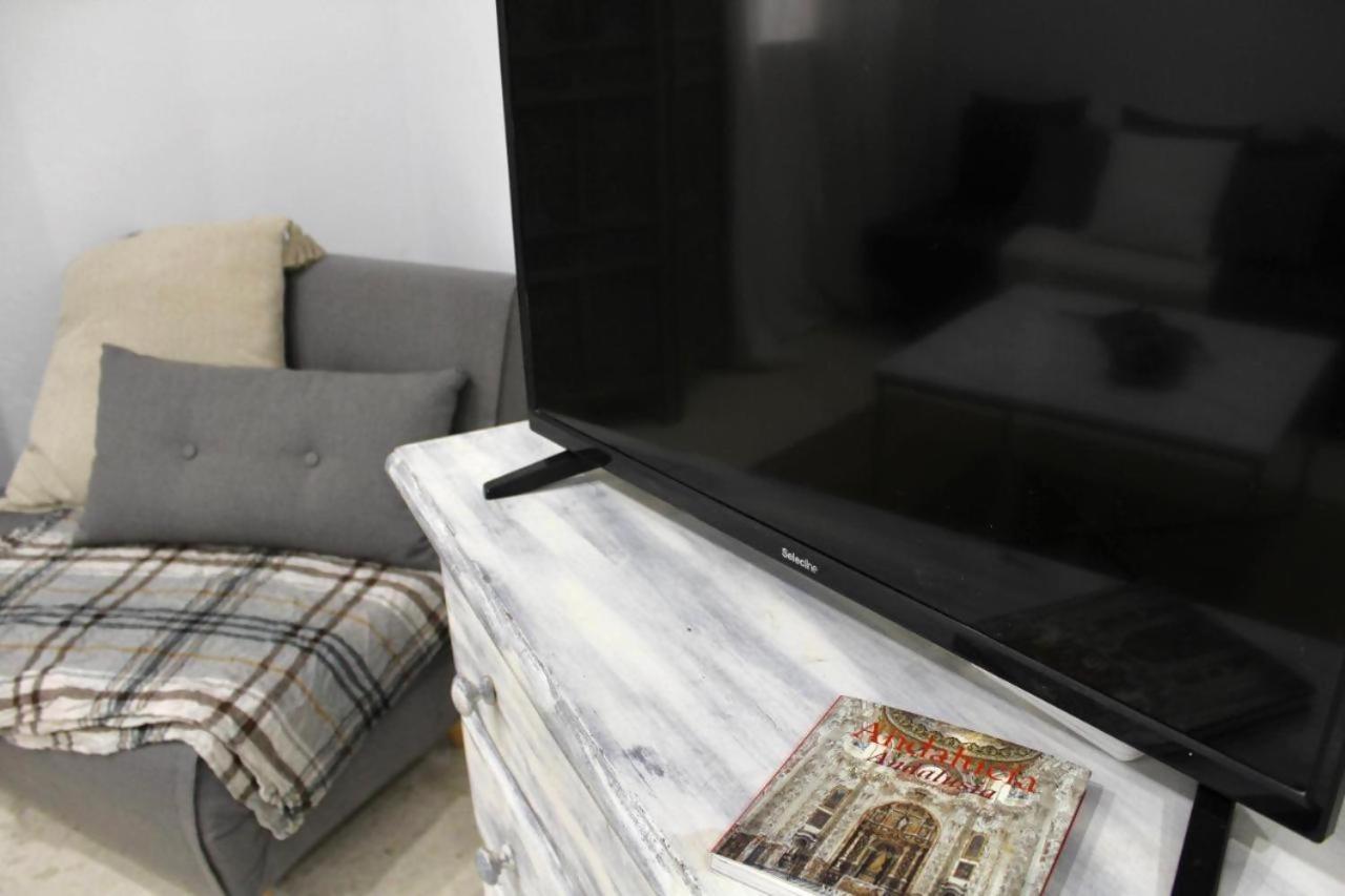 Apartament Hostfy Giralda Sewilla Zewnętrze zdjęcie