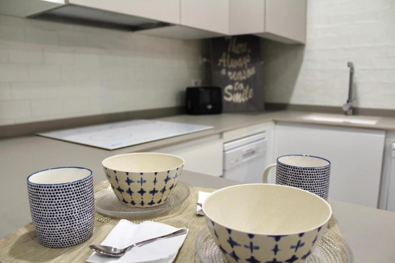 Apartament Hostfy Giralda Sewilla Zewnętrze zdjęcie