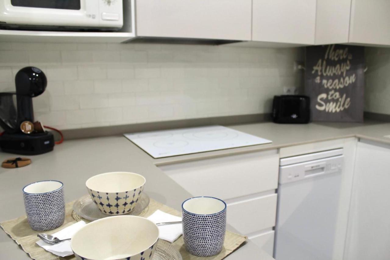 Apartament Hostfy Giralda Sewilla Zewnętrze zdjęcie