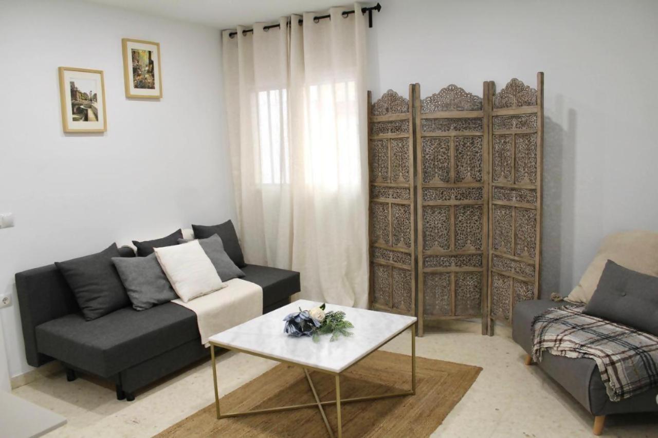 Apartament Hostfy Giralda Sewilla Zewnętrze zdjęcie