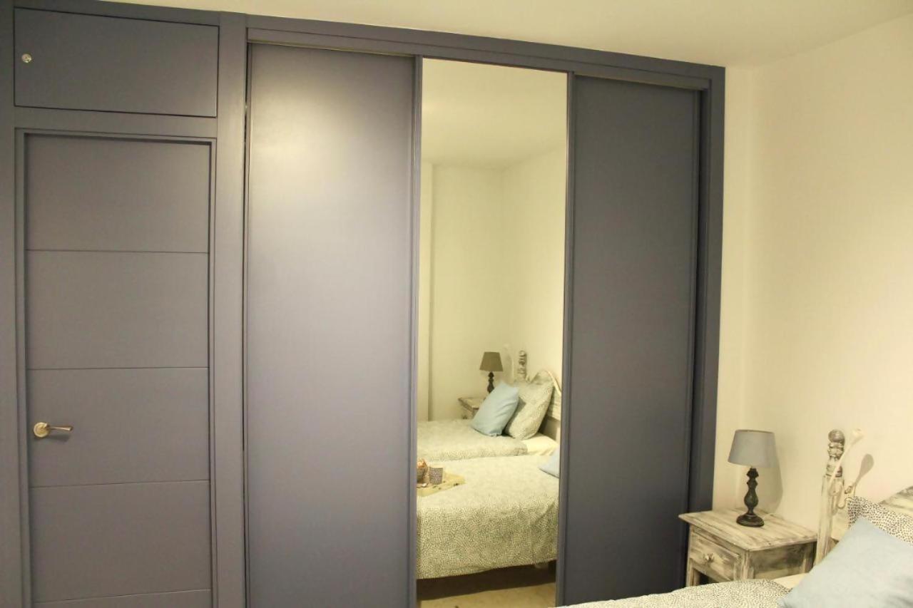 Apartament Hostfy Giralda Sewilla Zewnętrze zdjęcie