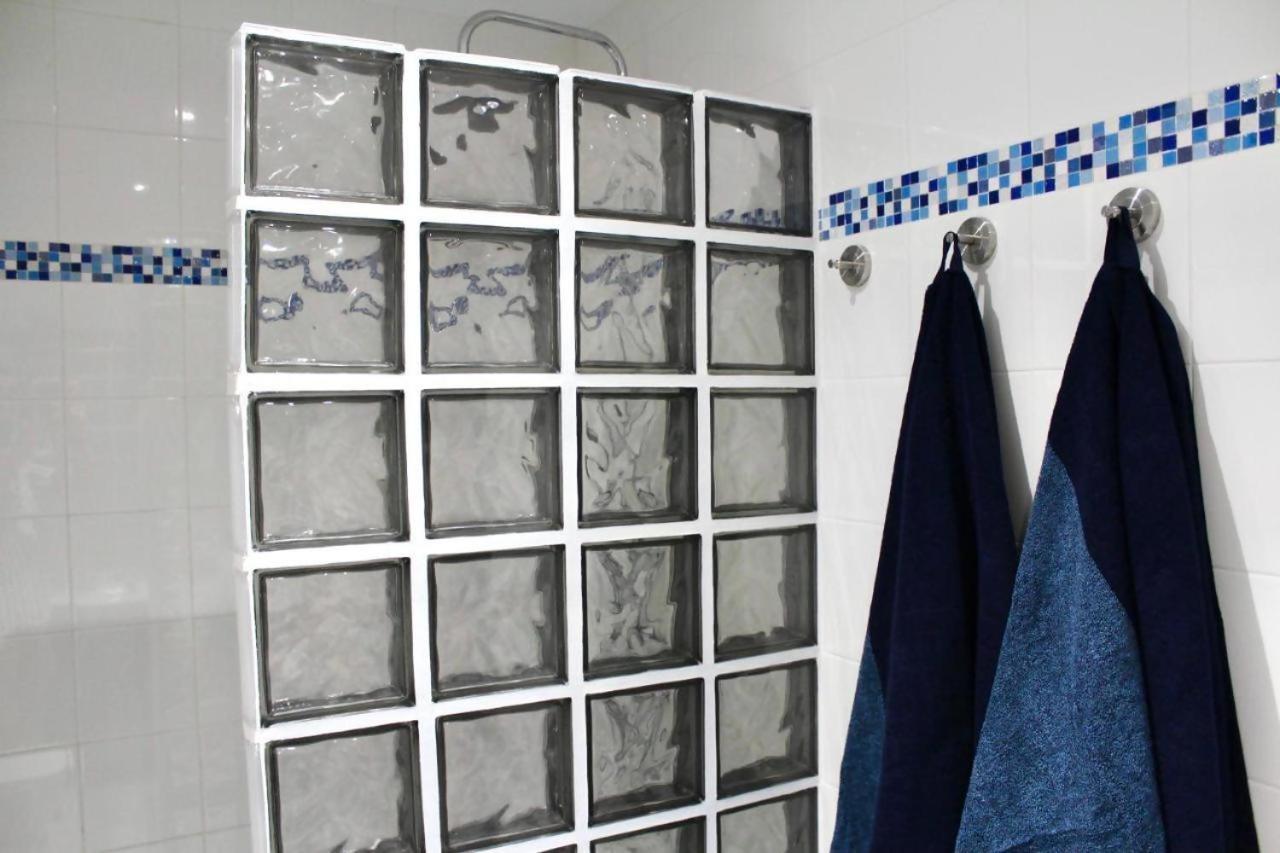 Apartament Hostfy Giralda Sewilla Zewnętrze zdjęcie